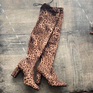 Leopard Print Chic Chunky Heel Suede Thigh High Boots
